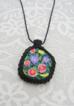 painted stone gekleurde bloem macr