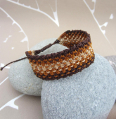 armband macramé bruin/beige