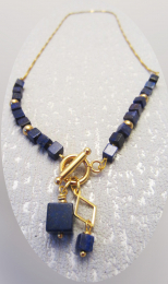 ketting kubus lapis lazuli